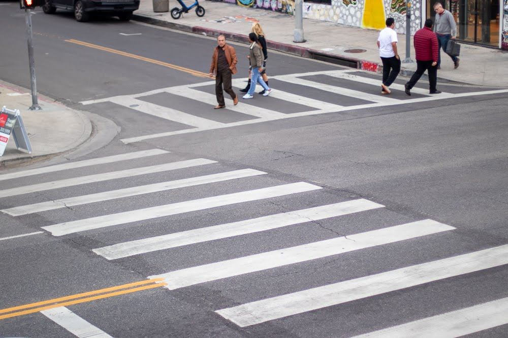 3/4 Mt Dora, FL – Man Killed in Pedestrian Accident on Orange Blossom Trl 